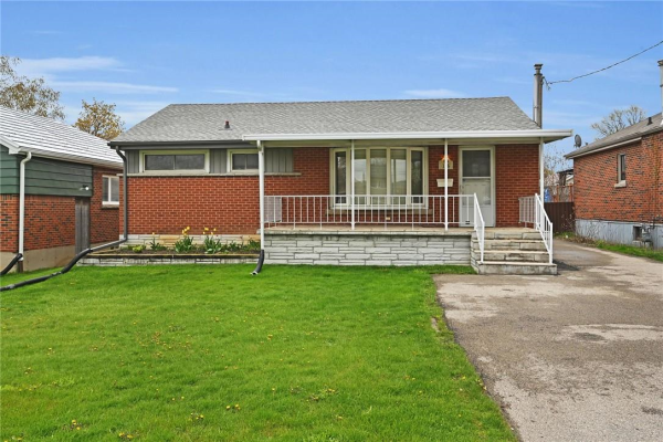165 POTTRUFF Road S, Hamilton