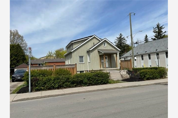 136 EMERSON Street, Hamilton
