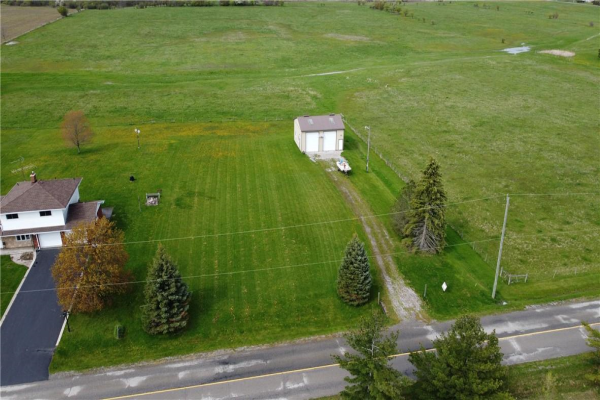 4150 Hall Road, Glanbrook
