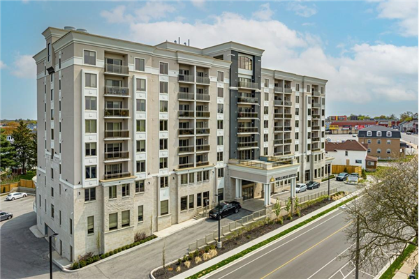 5698 Main Street|Unit #406, Niagara Falls