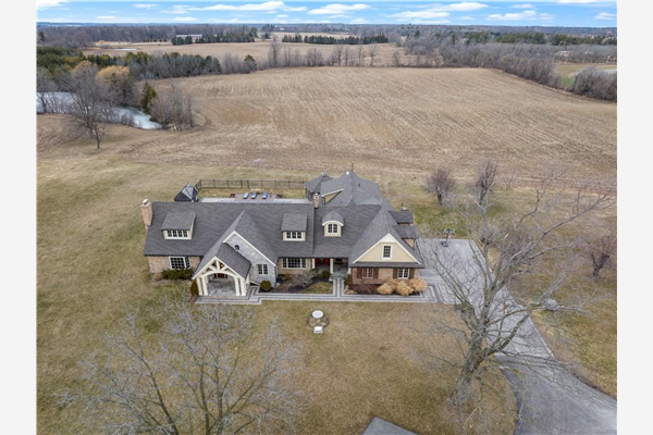 11 Smith Road, Brantford