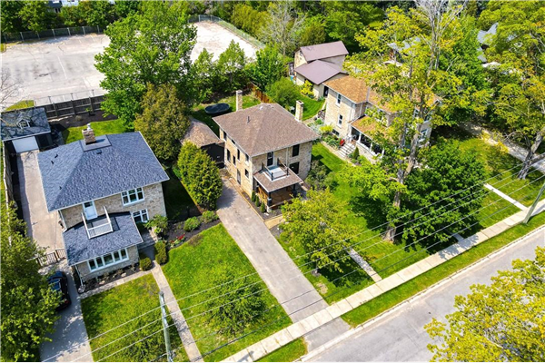285 UNION Street E, Fergus