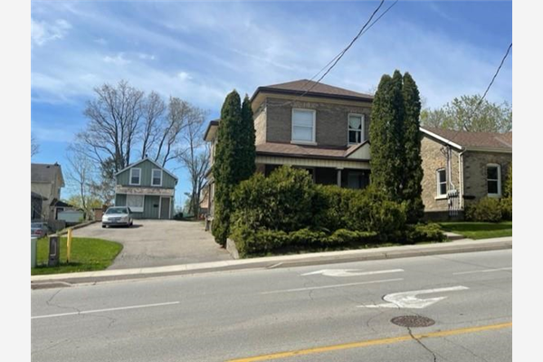 8 Terrace Hill Street, Brantford