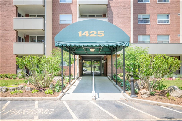 1425 Ghent Avenue|Unit #102, Burlington