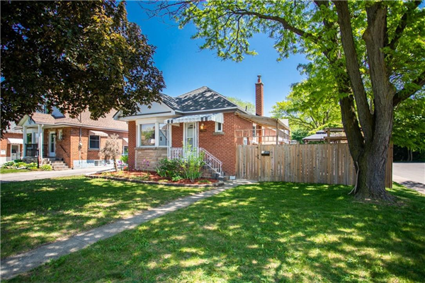 117 Beland Avenue S, Hamilton