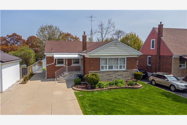 29 GREEN MEADOW Road, Hamilton