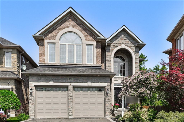 108 Danielson Court, Mississauga