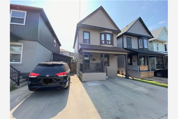 68 GAGE Avenue N, Hamilton