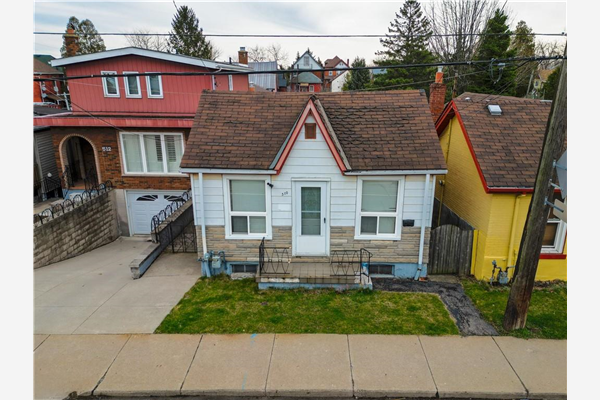 510 JOHN Street N, Hamilton