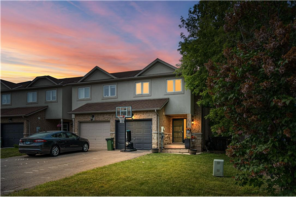 27 Pettit Street, Stoney Creek