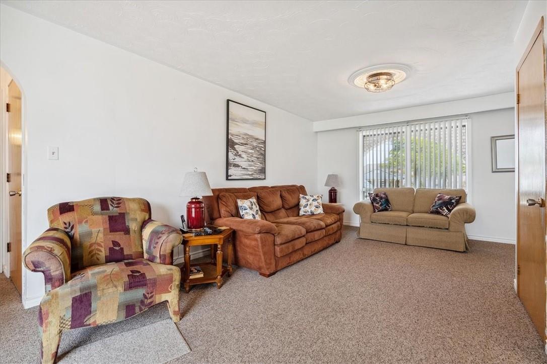 251 GREEN MOUNTAIN Road E