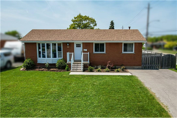 42 DIANA Avenue, Grimsby