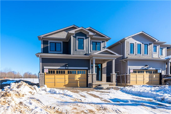 120 Spitfire Drive, Hamilton