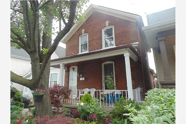 15 OAK Avenue, Hamilton
