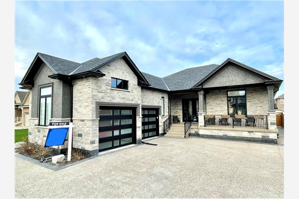 64 Eleanor Avenue, Hamilton