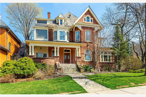 353 BAY Street S, Hamilton