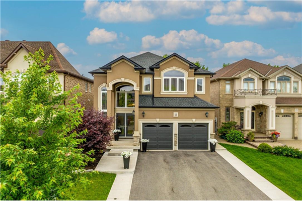 11 Michelangelo Lane, Hamilton