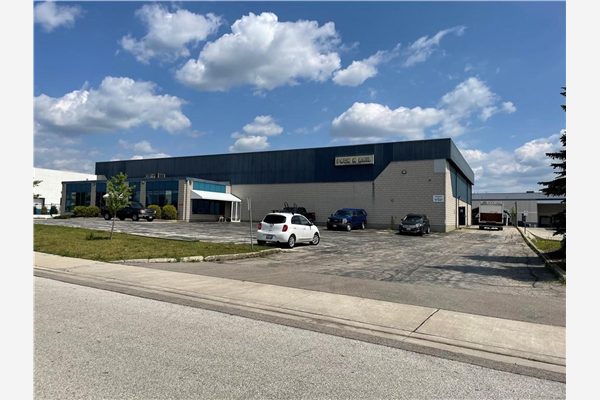 1295 Sutton Drive, Burlington