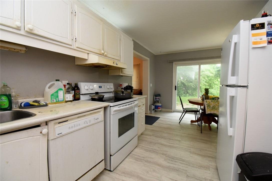 121 University Avenue E|Unit #2
