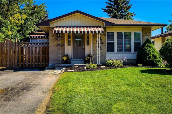 497 Brigadoon Drive, Hamilton
