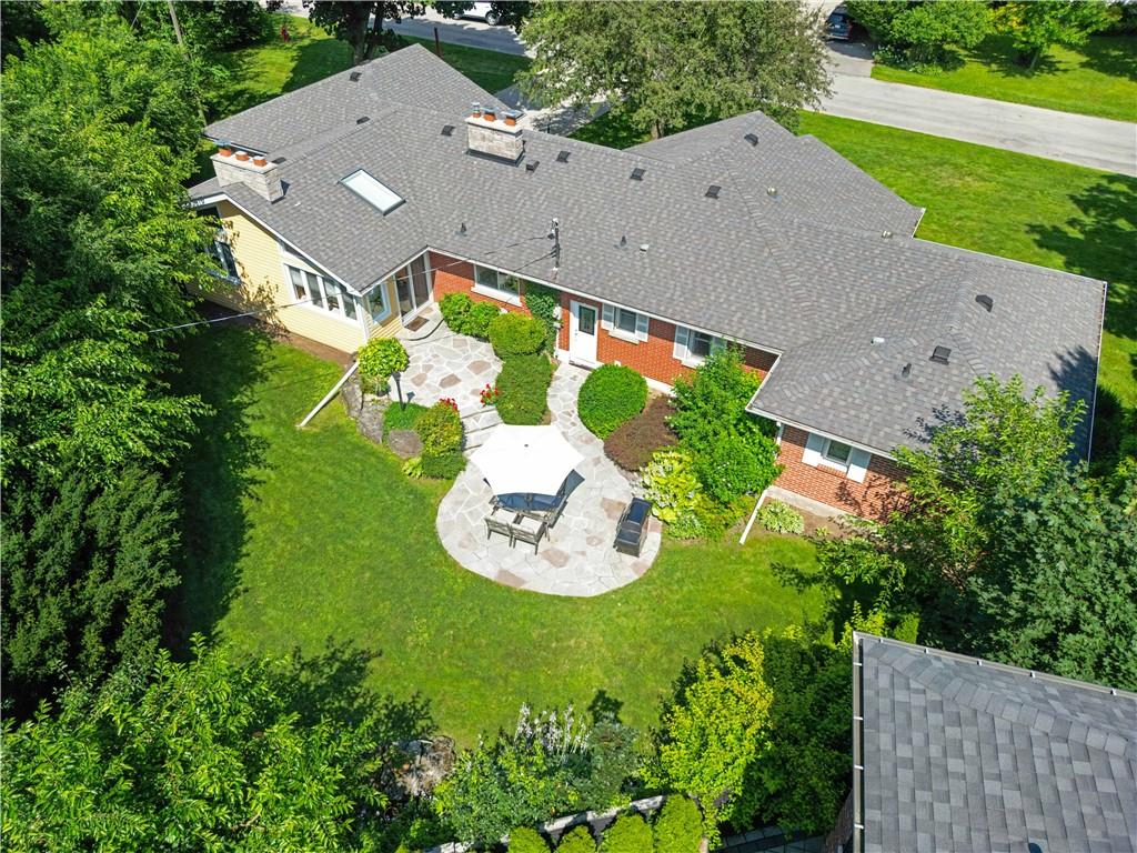 98 HADLEY Drive