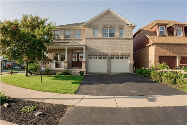 216 MAGNIFICENT Way, Hamilton