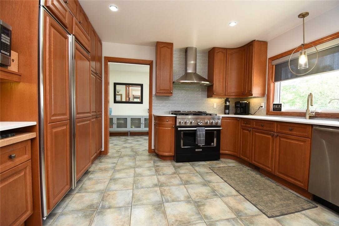 1182 WOODBURN Road