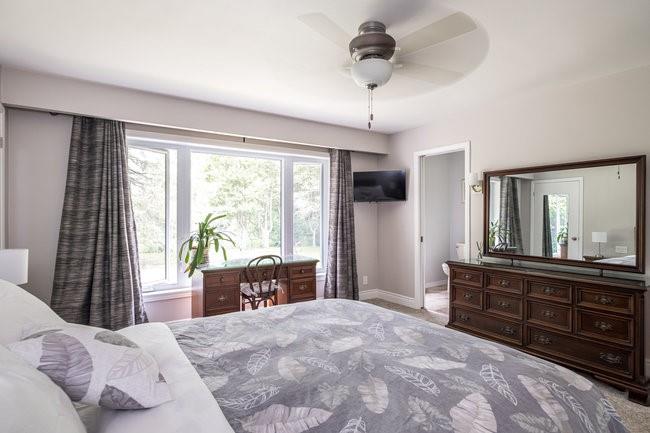 1376 MINERAL SPRINGS Road
