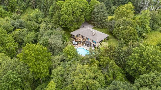 1376 MINERAL SPRINGS Road