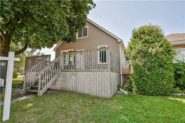 1866 Main Street E, Hamilton