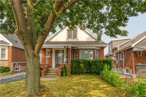 202 HUXLEY Avenue S, Hamilton