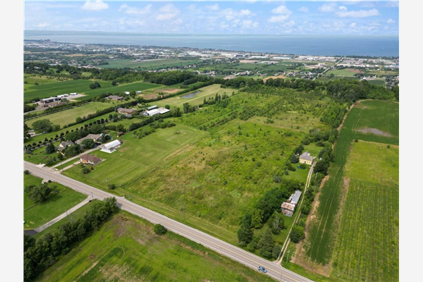 1153 RIDGE Road, Stoney Creek