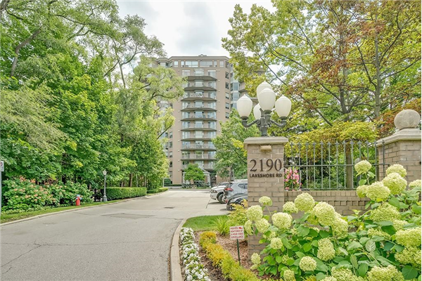 2190 LAKESHORE Road|Unit #804, Burlington