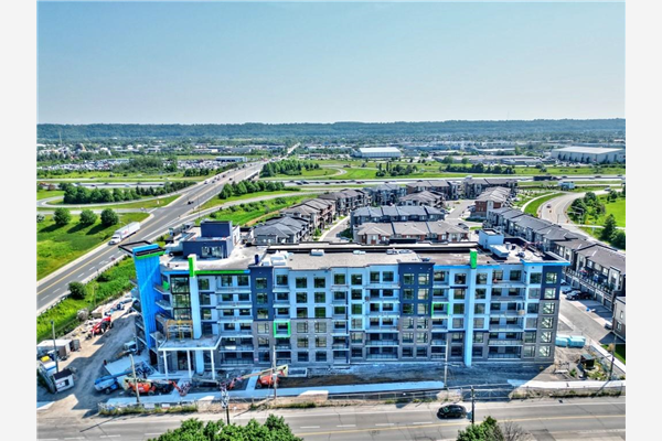 600 North Service Road|Unit #413, Hamilton