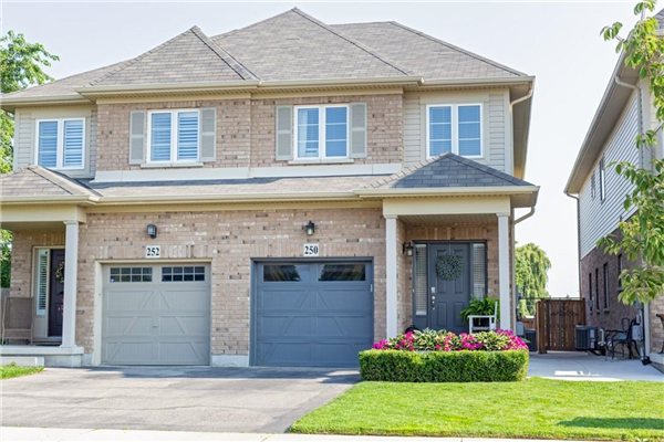 250 Lormont Boulevard, Stoney Creek