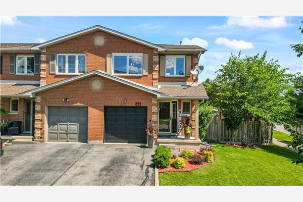 222 Candlewood Drive, Stoney Creek