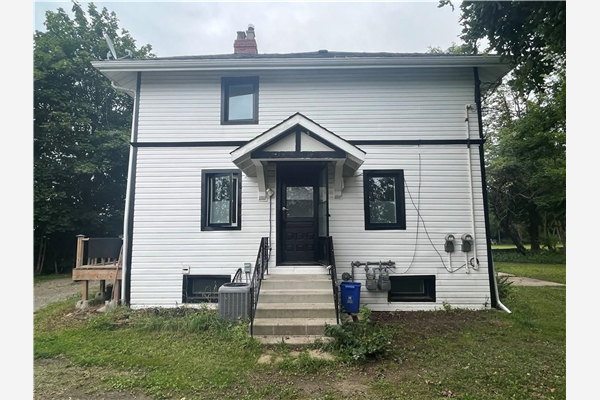 929 #8 Highway, Stoney Creek