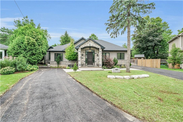 107 SOUTH CREST, Ancaster