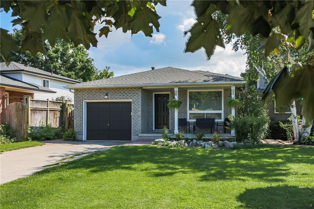 104 SANDRA Crescent