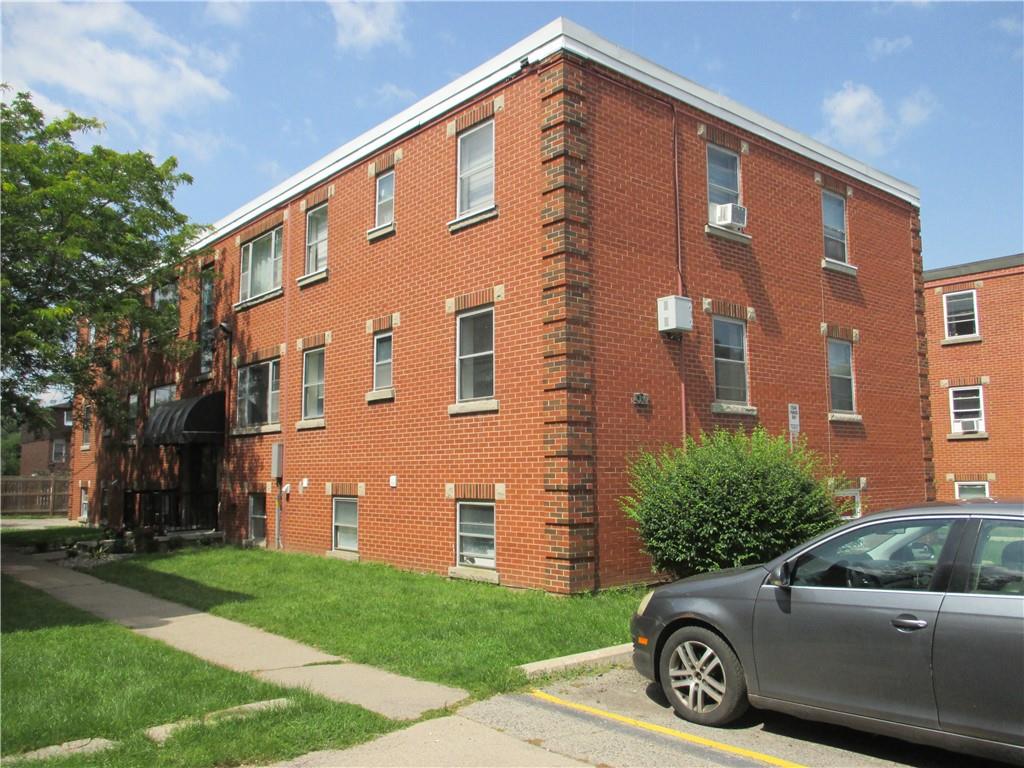 5 Applewood Avenue|Unit #4