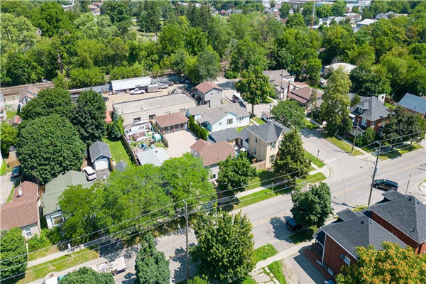 44 Grey Street, Brantford