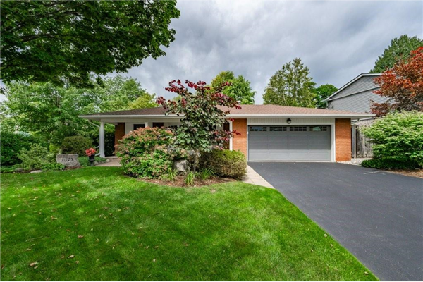 3475 REGAL Road, Burlington