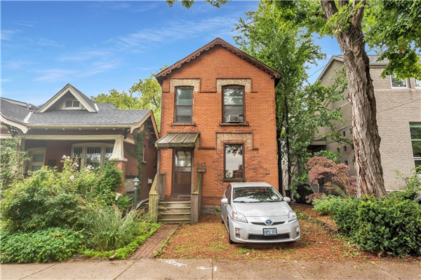 243 CHARLTON Avenue W, Hamilton