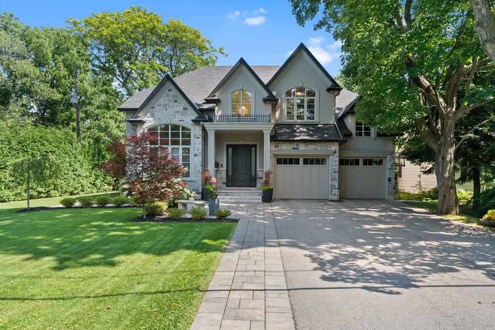 113 LLOYMINN Avenue