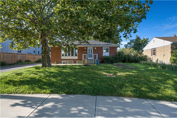 64 ELLIOTT Avenue|Unit #Upper, Hamilton