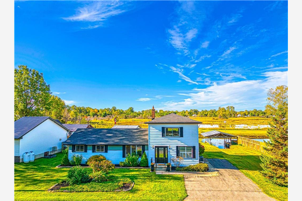 44 OLD CUT Boulevard, Long Point