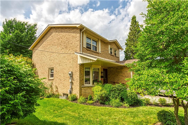 16 Gurnett Drive, Hamilton