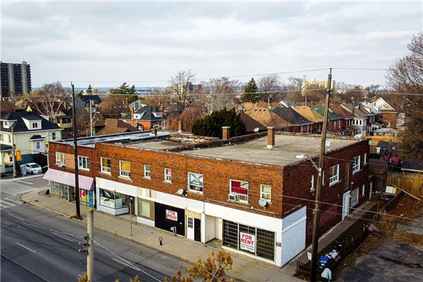 665 - 671 Main Street E, Hamilton