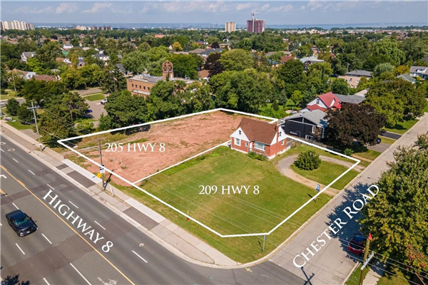 209 HIGHWAY 8, Stoney Creek