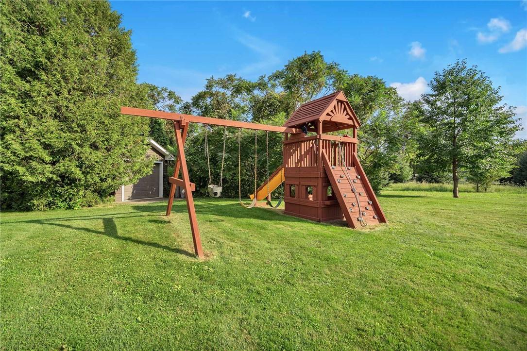22 SPENCERCREEK Drive